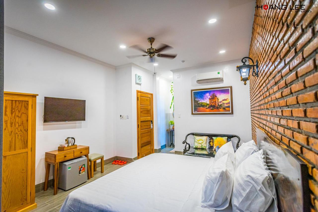 Viva Hotel Phu Yen Phuong Sau Exteriör bild